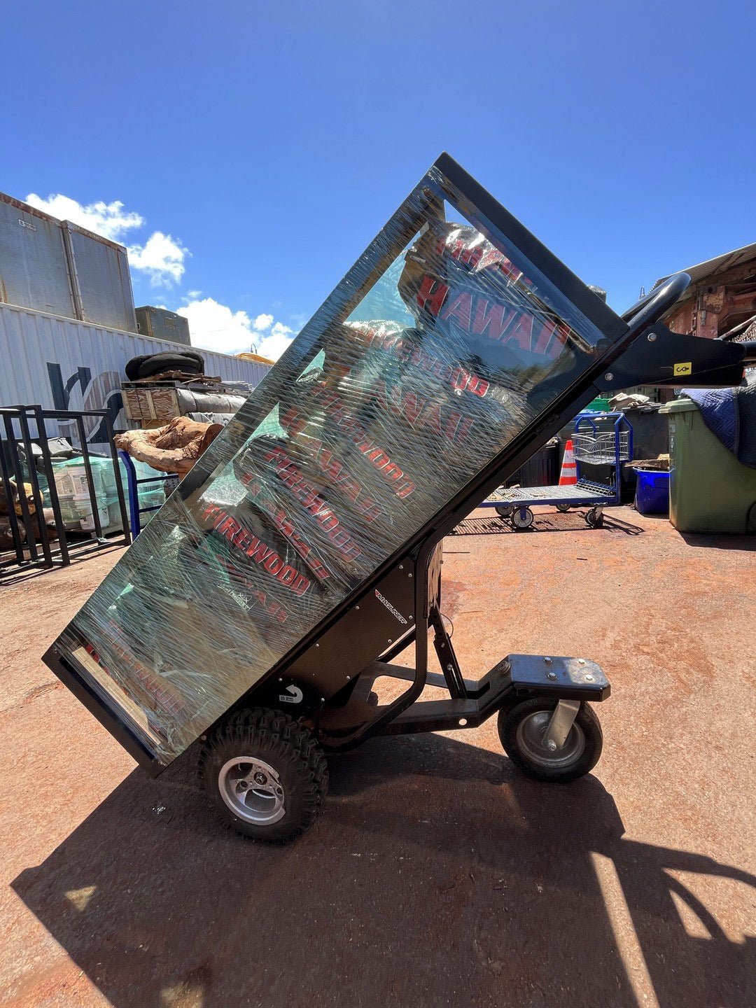 Kiawe Charcoal Rack - (8) 20lb bags - FIREWOOD HAWAII