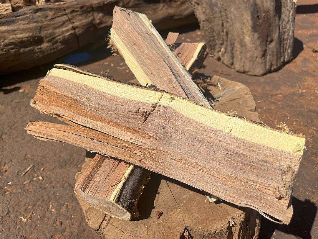 Kiawe Split Firewood Half Cord - (6) 2' X 4' Racks - FIREWOOD HAWAII