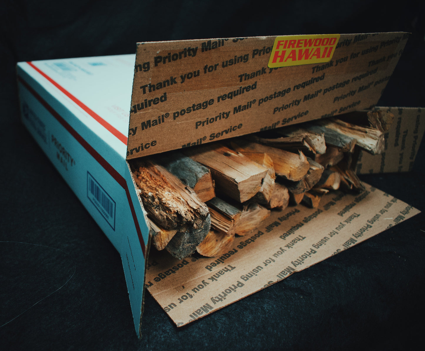 STRAWBERRY GUAVA FIREWOOD CHUNKS SMALL BOX - FIREWOOD HAWAII