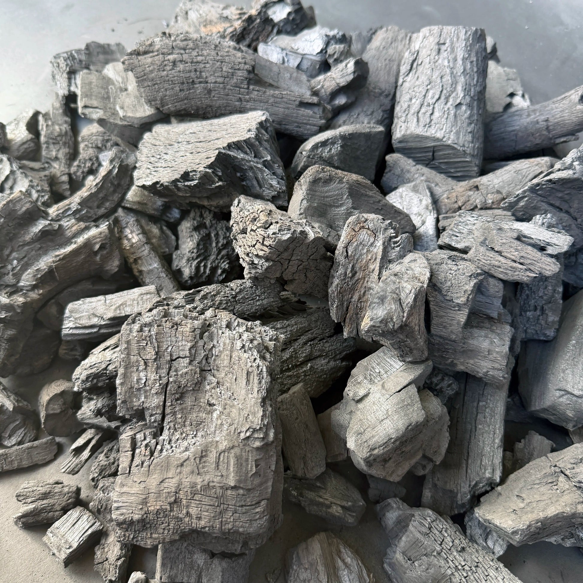 Mesquite Charcoal - Wholesale 20 - Pack - FIREWOOD HAWAII