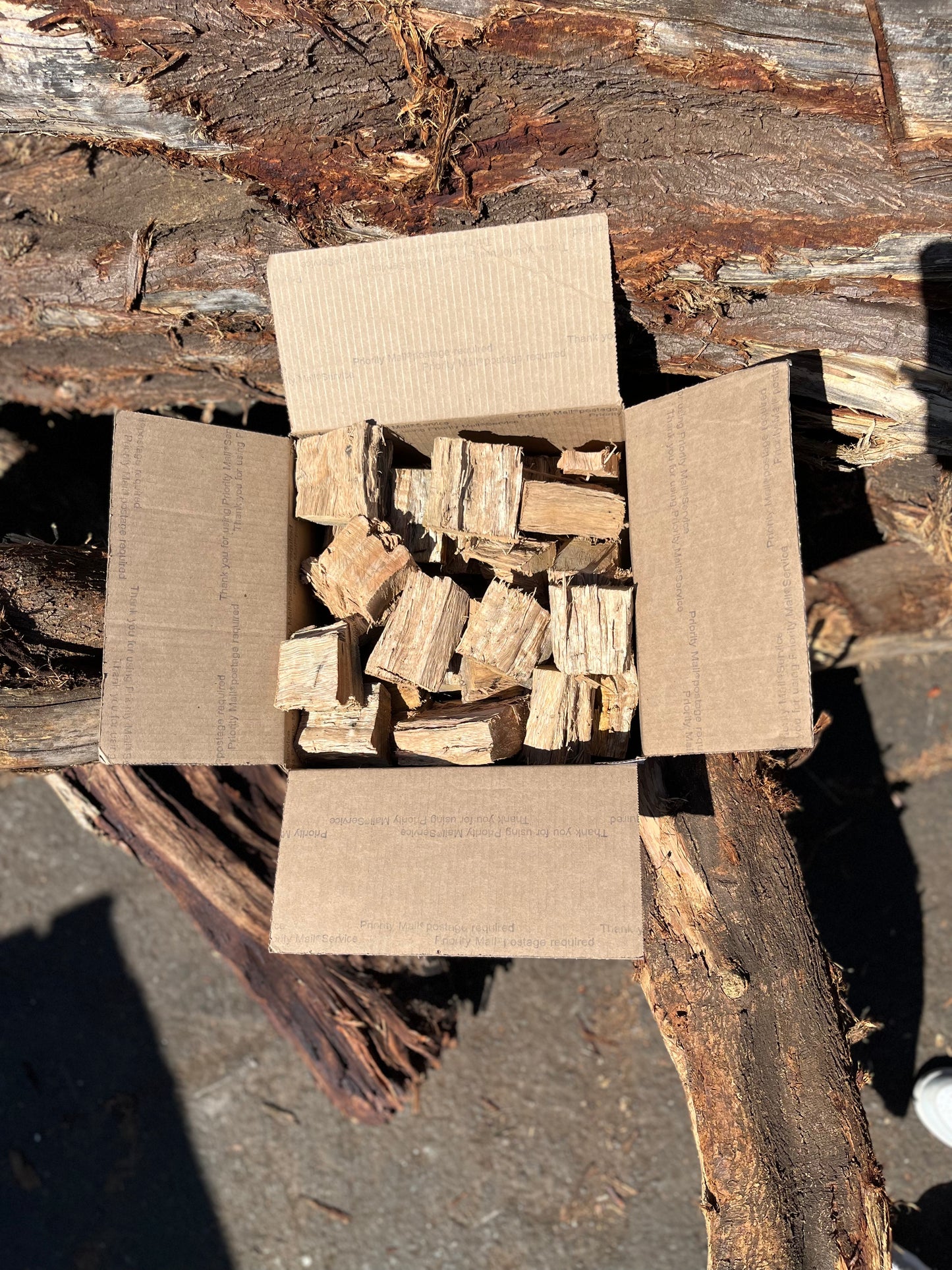 Lychee Firewood Chunks - Small Box